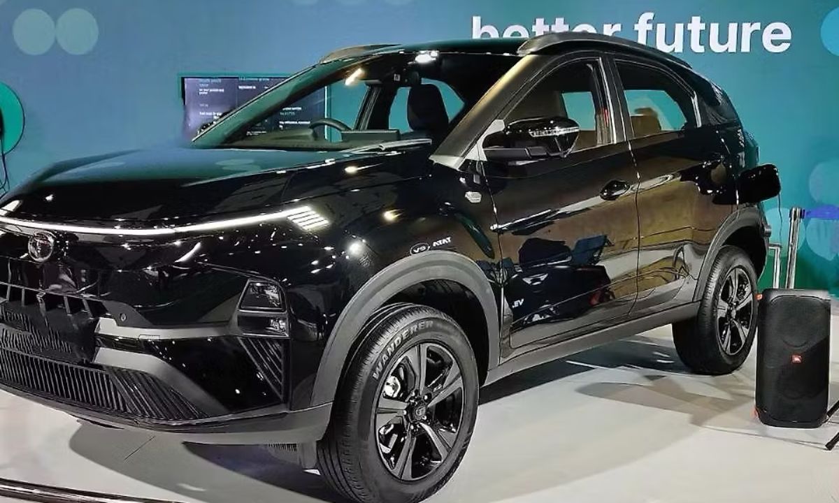 2025 Tata Nexon Dark edition (1)