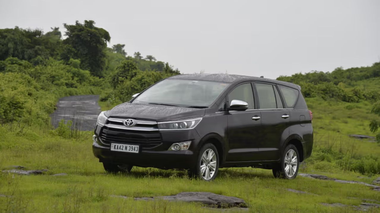 Toyota Innova Crysta