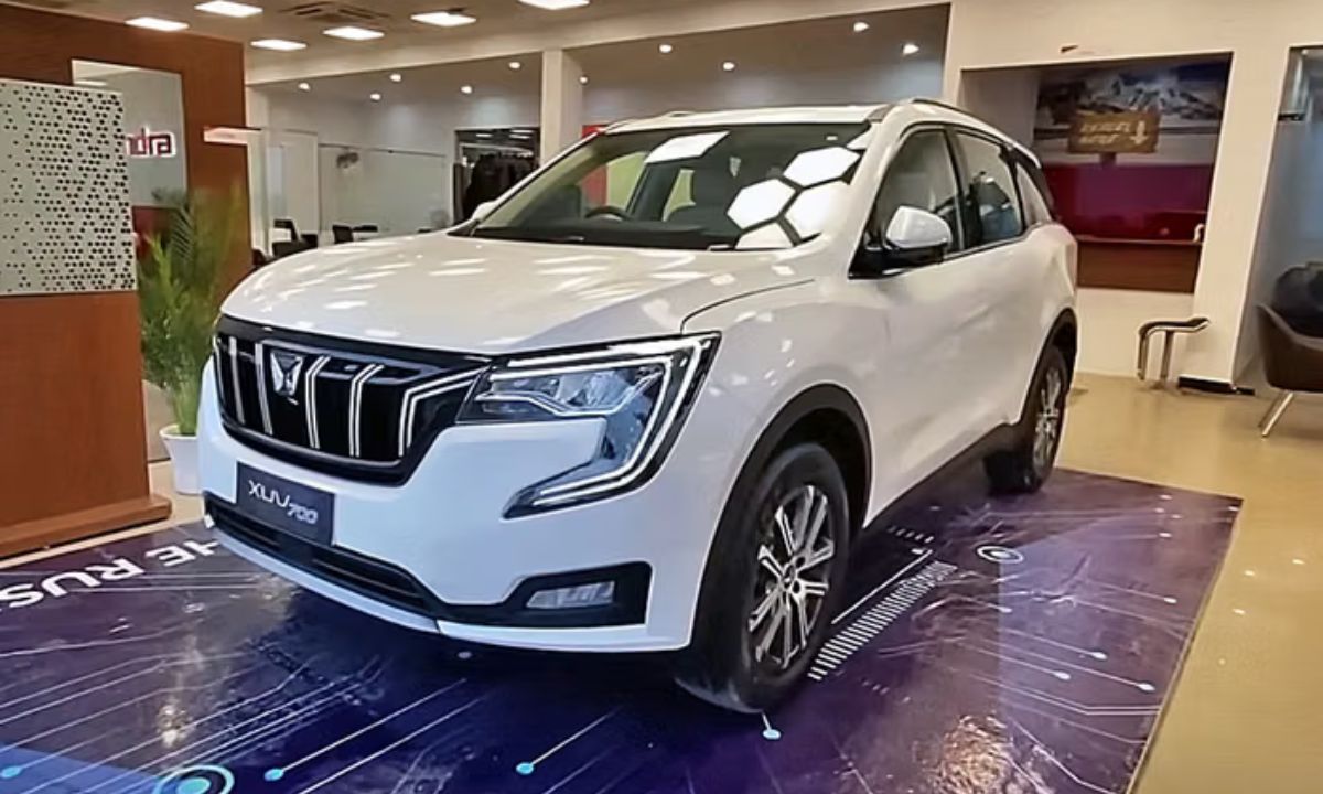 2025 Mahindra XUV 700