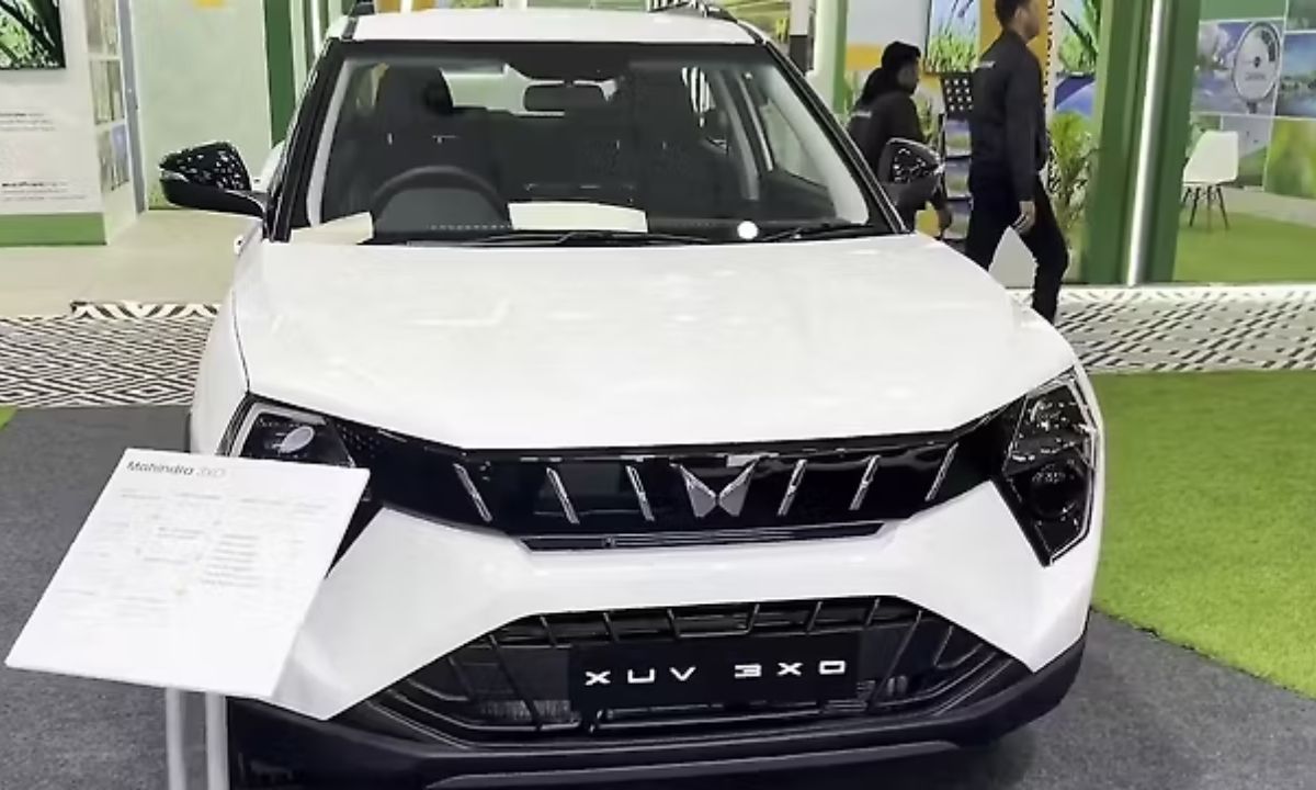 Mahindra XUV300 Flex Fuel
